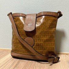 Borsa a tracolla Y2K FENDI